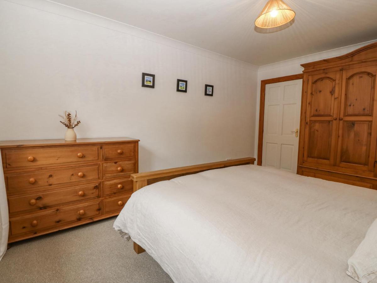 Bwthyn Clai Villa Llangefni Exteriör bild
