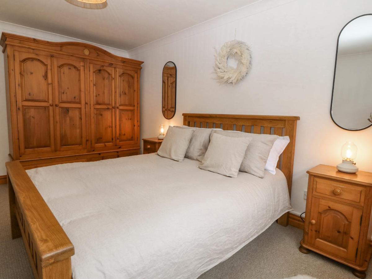Bwthyn Clai Villa Llangefni Exteriör bild